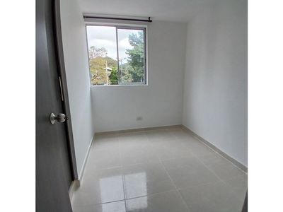 EDIFICIO TORREBELA  APTO 302 Foto 14 de 21