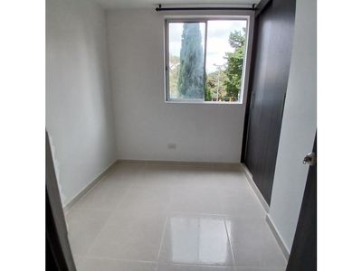 EDIFICIO TORREBELA  APTO 302 Foto 18 de 21