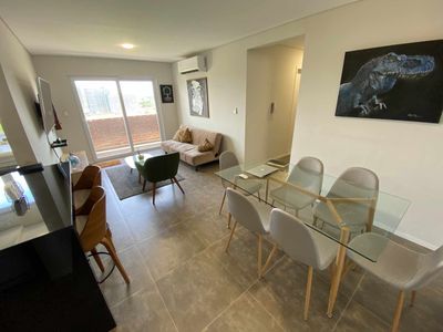 Edificio Triii, zona norte sobre entre 7mo y 8vo anillo (Av. Canal Pedro Vélez)