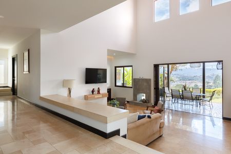 Elegancia Atemporal con Vistas Inigualables