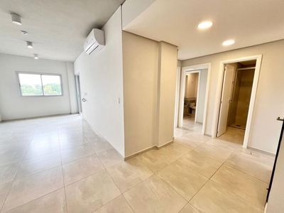 En Alquiler Departamento de 2 Habitaciones en Barrio Seminario A410