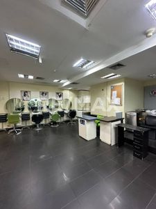 En Alquiler Local C.C. Lago Mall. Remax Millenium Picture 3 of 5