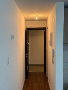 En Alquiler Monoambiente al frente en Parque Rodó Foto 2 de 23