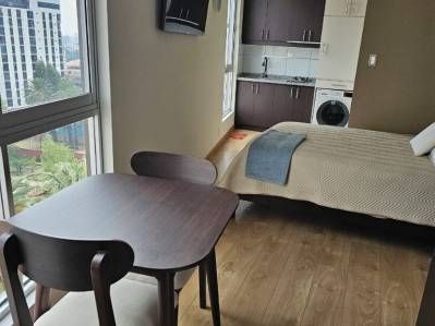 EN ALQUILER  MONOAMBIENTE COMPLETAMENTE AMOBLADO Picture 5 of 7