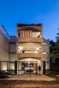 EN ALQUILER TRIPLEX EN EL YACHT