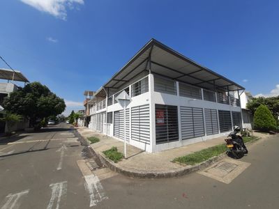 En La Urb. La Alborada De Jamundí Se Alquila Local