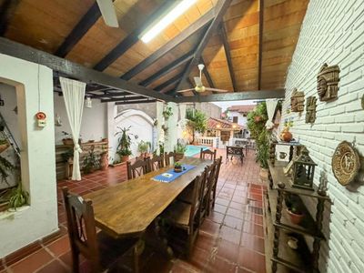 EN VENTA ❗️ CASA CON PISCINA A PASOS DE FELIX BOGADO, ZONA LUISITO.