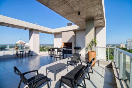 EN VENTA DPTO DE 2DORM AMOBLADO A 100MTS DEL SHOPPP DEL SOL