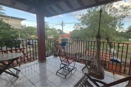EN VENTA HERMOSA CASA EN SAN LORENZO!!!