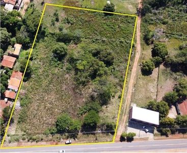 En Venta Terreno en Esquina en Limpio, sobre la Avda. San José V061