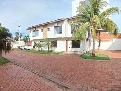 ENTRE AV. BENI y BANZER PASANDO 4º ANILLO