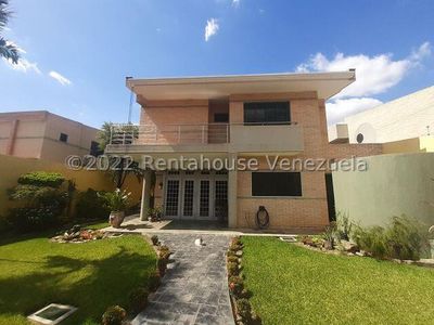 Espectacular Casa en venta ubicada en Mañongo Naguanagua Carabobo Venezuela Cod 23-1971