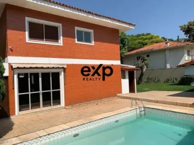 Espetacular Sobrado à Venda no Jardim Morumbi