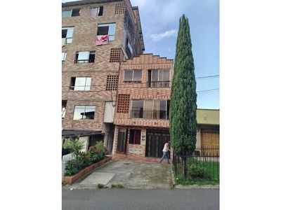 excelente aparta estudio en arriendo sector Aranjuez san isidro