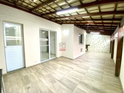 Excelente apartamento 2 quartos com área externa super ampla