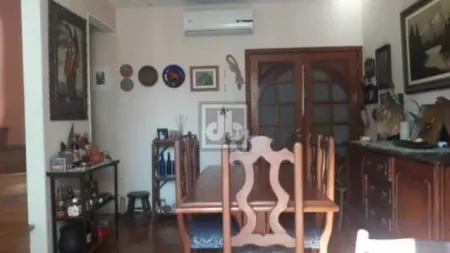 EXCELENTE LOCALIZAÇÃO - ELEVADORES - PORT.24HORAS - SALA AMPLA - ARMÁRIOS - FRENTE - VISTA LIVRE - 5