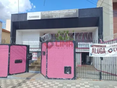 Excelente Prédio Comercial no Centro da Cidade com várias salas