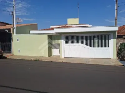 Excelente sobrado de 3 dormitórios com 1 suíte no bairro Jardim São Carlos