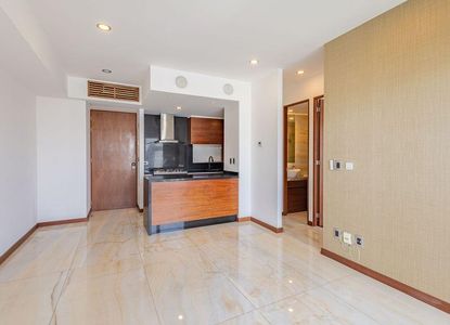 Exclusivo Departamento en Venta en City Towers Black con 3 Estacionamientos y Amenidades de Lujo