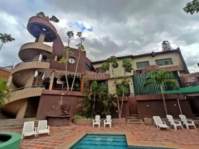 Extraordinaria Casa En Venta Ubicada En Urbanizacion Monte Real Al Este De Barquisimeto # Contacta Tu Asesora Mehilyn Perez #