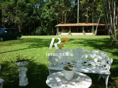 Fazenda/Sítio/Chácara para venda possui 50000 metros quadrados com 6 quartos