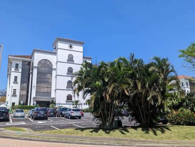 FORUM 1 SANTA ANA! OFICINAS DISPONIBLES DESDE 97 M2 HASTA LOS 876 M2