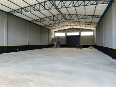 Galpão NOVO para locação - 802 Sul