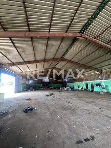 Galpón con terreno vía La Coromoto, Remax Millenium