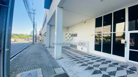 Garagem - Av Presidente Affonso Camargo, 881 - Cristo Rei - Curitiba - PR