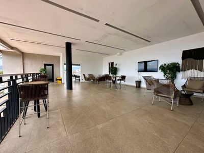  GUACHIPELIN, ESCAZU: ALQUILER DE CASA CON LINEA BLANCA EN CONDOMINIO