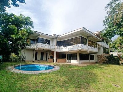 Guataparo Country Club Casa en Venta Ubicada en Valencia 24-9647 Eloisa Mejia
