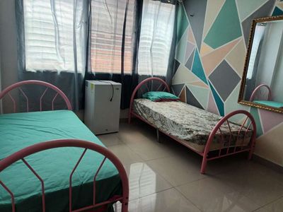  Habitacion Compartida para Dama Estudiante o Profesional que trabaje  y 1 Habitación Independiente