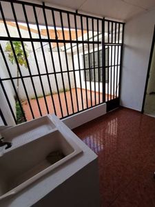  Heredia Mercedes Norte 1 planta en residencial abierto 3 dor 2 baños