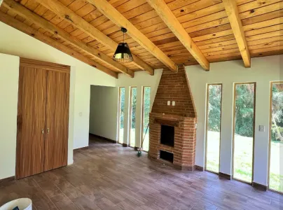 hermosa casa de campo  jardin cerca de avandaro centro