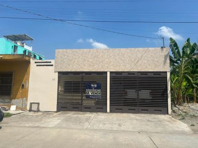 HERMOSA CASA DE UNA PLANTA EN VENTA