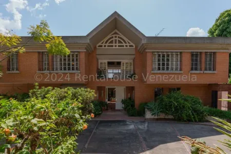 Hermosa Casa En Venta 24-17758