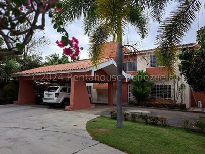 Hermosa Casa en venta Ubicada en Las Mercedes San Diego 25-1819 ELOISA MEJIA