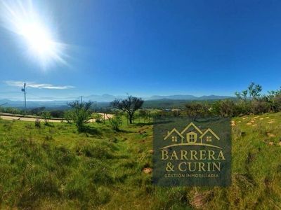 Hermosa parcela de 5.000 m² ubicada en el exclusivo Valle Nativo, Hacienda Los Aromos.