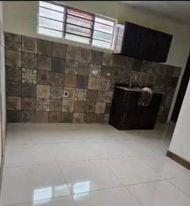  Hermoso Apartamento Barrio El Carmen Picture 2 of 3