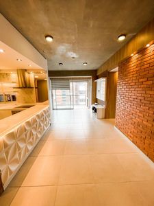 Hermoso Departamento En Las Mercedes / 2 Dor