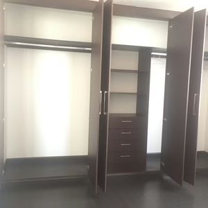  IDEAL PARA INVERSION: EDIFICIO DE 12 APARTAMENTOS Y LOCALES!!
