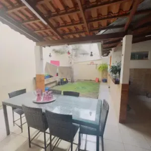 Imóvel para aluguel possui 200 metros quadrados com 4 quartos em Jardim Atlântico - Goiânia - GO