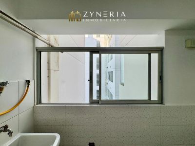 Impecable Departamento en Piso 12 c/ vista panorámica en Av Sucre, Magdalena Foto 30 de 59