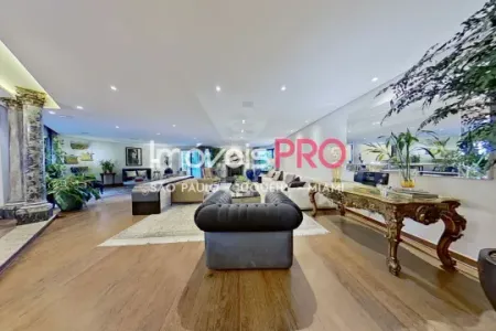 Incrível apartamento com 600 m² localizado em Moema totalmente reformado