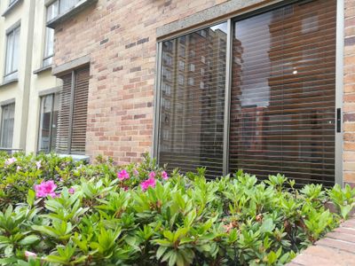 Inmueble en Arriendo, Apartamento en Bogotá, CJR PUERTO BAHIA