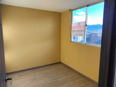 Inmueble en Arriendo, Apartamento en Bogotá, El Playón Foto 2 de 9