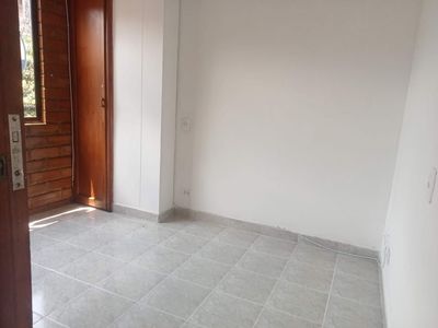Inmueble en Arriendo, Apartamento en Envigado, Los Naranjos Foto 2 de 8