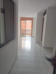Inmueble en Arriendo, Apartamento en Envigado, Los Naranjos Foto 6 de 8