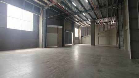 Inmueble en Arriendo, Bodega en Caldas, ESTRELLA