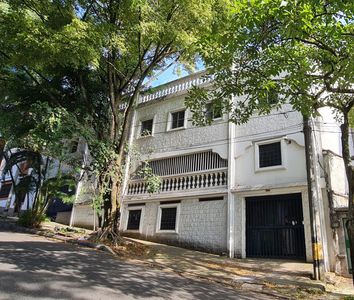 Inmueble en Arriendo o venta, Edificio en Medellín, PRADO